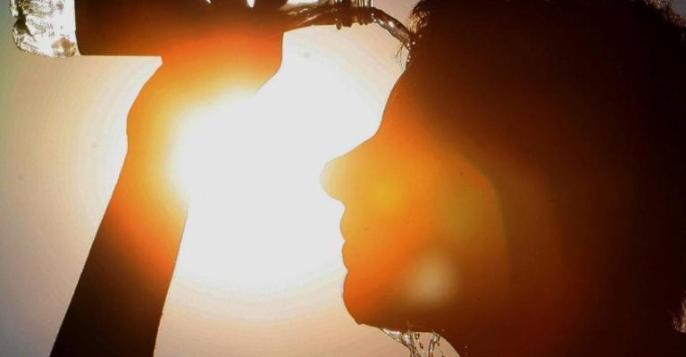 أجواء صيفية عاديّة وارتفاع على الحرارة نهاية الأسبوع