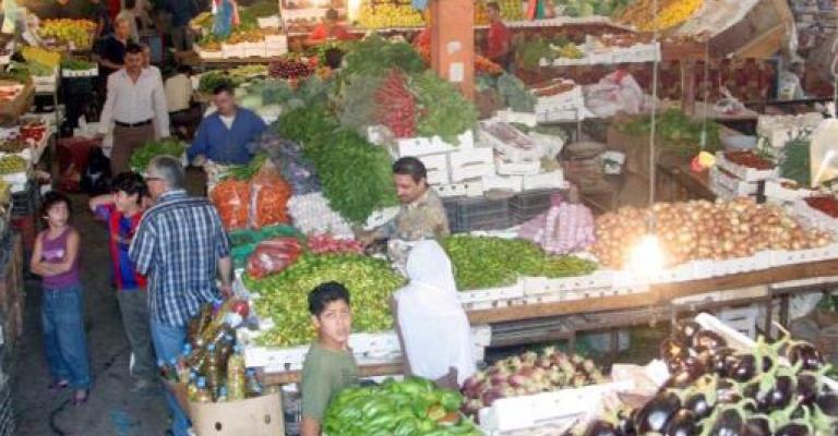 نحو 2300 طن خضار وفواكه ترد "مركزي عمّان" نحو 2300 طن خضار وفواكه ترد "مركزي عمّان"