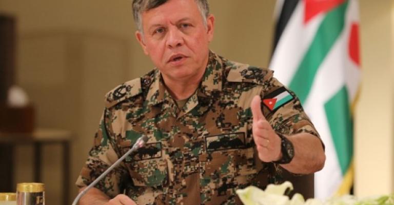 الملك يطلب هيكلة الجيش