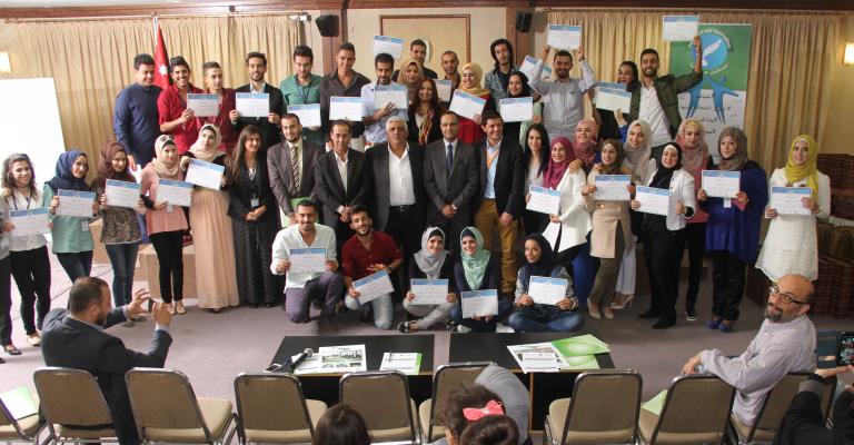 أرض – العون القانوني تختتم فعاليات مشروع "مستقبل صحافتنا" أرض – العون القانوني تختتم فعاليات مشروع "مستقبل صحافتنا"