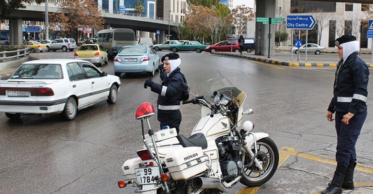 السير: حملة الشتاء قريبا وتركيب كاميرات على طريق المطار