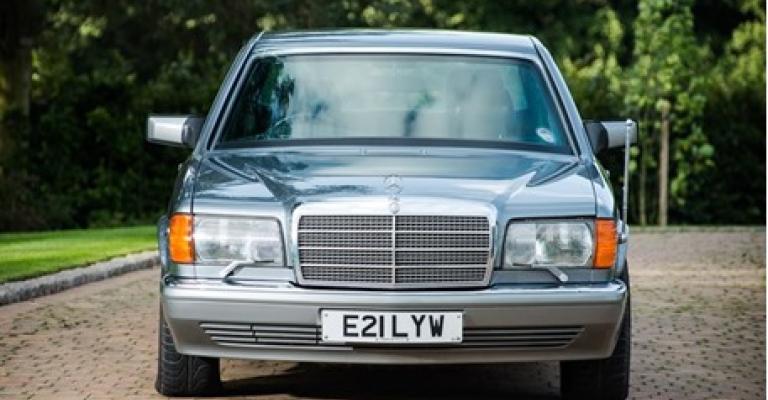 مزاد لبيع سيارة الملك حسين ببريطانيا