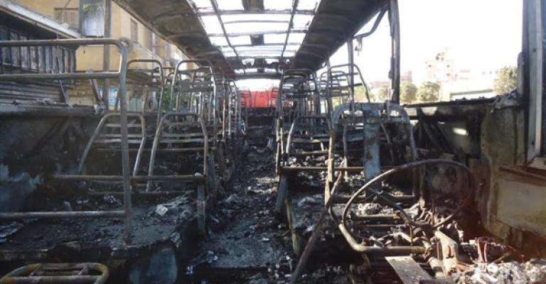 حرق حافة نقل عمومي بإربد