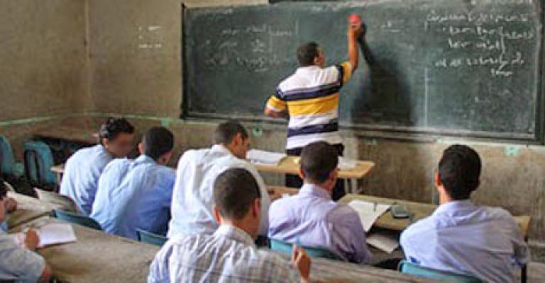 شكوى من نقص مدرسين في القصر