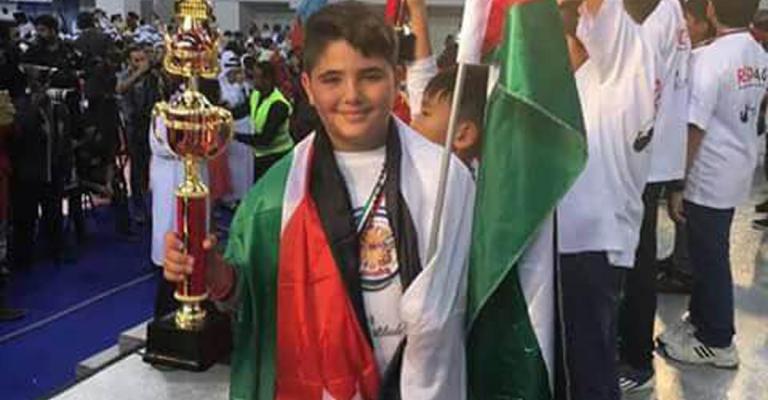 طفل أردني يتوج الأول عالميا بالرياضيات طفل أردني يتوج الأول عالميا بالرياضيات