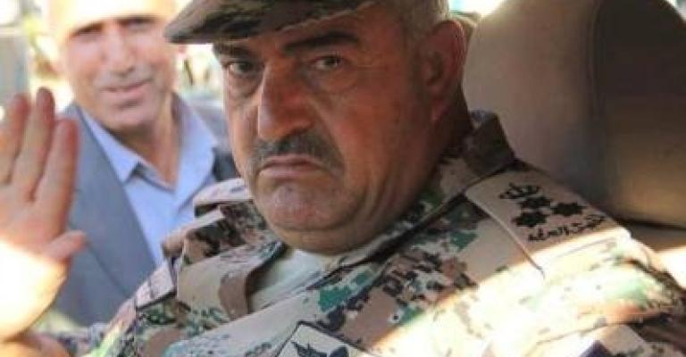 ترفيع قائد الجيش إلى رتبة فريق ترفيع قائد الجيش إلى رتبة فريق