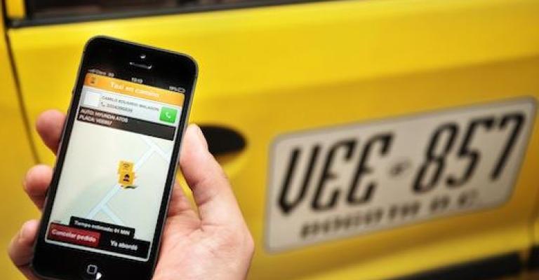 النقل النيابية: التوجه لحجب تطبيقات التاكسي الذكية النقل النيابية: التوجه لحجب تطبيقات التاكسي الذكية