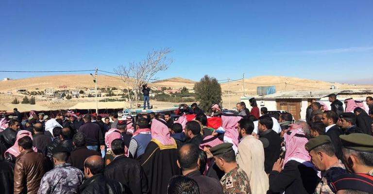 تشييع جثمان الشهيد الحويطات في بلدة أذرح