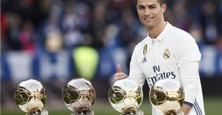 كريستيانو رونالدو يحلم بعرش لا يقبل التشكيك