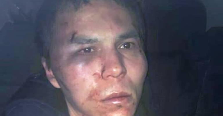 هذا ما عثر عليه بمنزل منفذ هجوم "ملهى إسطنبول" (شاهد) هذا ما عثر عليه بمنزل منفذ هجوم "ملهى إسطنبول" (شاهد)