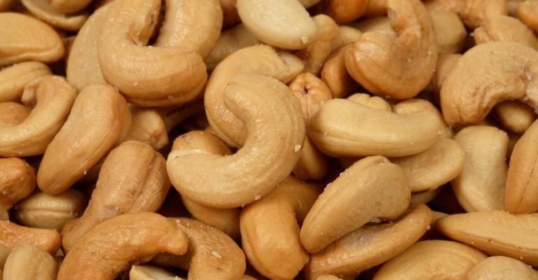 العقبة: ضبط 53 طنا من الكاشو الفاسد العقبة: ضبط 53 طنا من الكاشو الفاسد