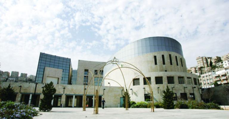 الأمانة تمدد فترة تجديد الرخص المهنية والإعلانية الأمانة تمدد فترة تجديد الرخص المهنية والإعلانية