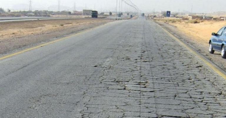 توصية بإنشاء محطتين لفحص المركبات على الطريق الصحراوي توصية بإنشاء محطتين لفحص المركبات على الطريق الصحراوي