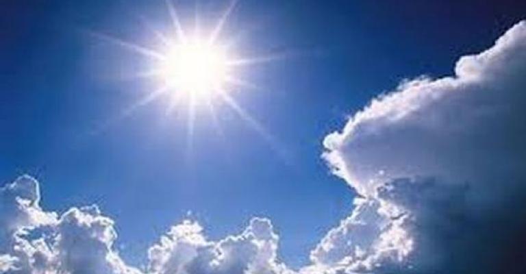 اجواء مغبرة اليوم وانخفاض ملموس على درجات الحرارة اجواء مغبرة اليوم وانخفاض ملموس على درجات الحرارة