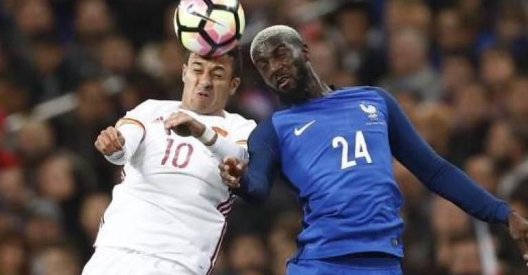 إسبانيا تثأر من فرنسا .. وإيطاليا تعمق جراح هولندا