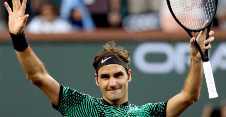 فيدرر يطيح نادال ويتوج ببطولة ميامي للتنس