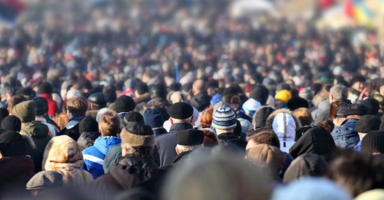 بين المجتمع المدني والديمقراطيّة