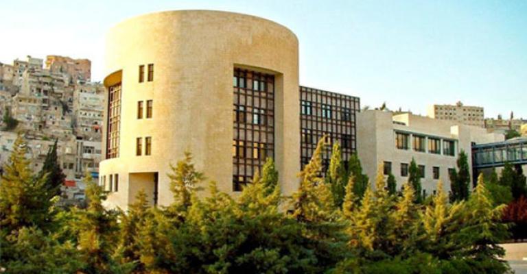 تفويض مديري المناطق بإصدار رخص المهن المنزلية