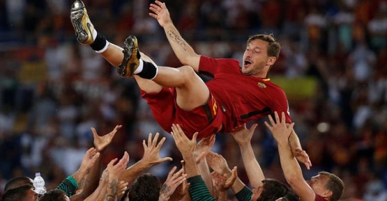 روما وصيفاً في ليلة وداع " توتي "