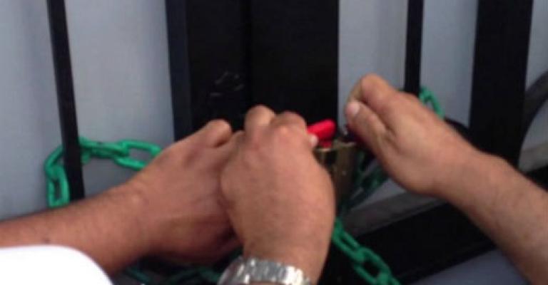 مادبا: 8 مخالفات و4 إنذارات لمطاعم ومحال حلويات