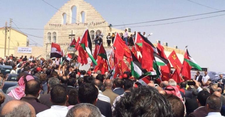 القومية واليسارية: المشاركة بالانتخابات رغم "ثغرات" القانون