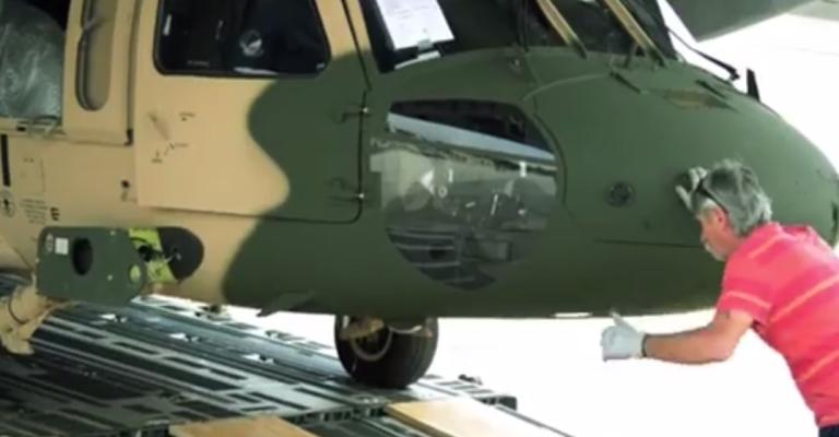 الأردن يتسلم مروحيتين عسكريتين أمريكيتين