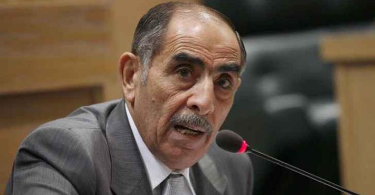 دعوة مجالس المحافظات لعقد أول اجتماع في أيلول