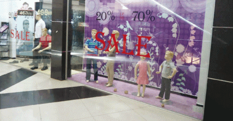 تراجع الإقبال على الملابس قبيل العيد بـ25%