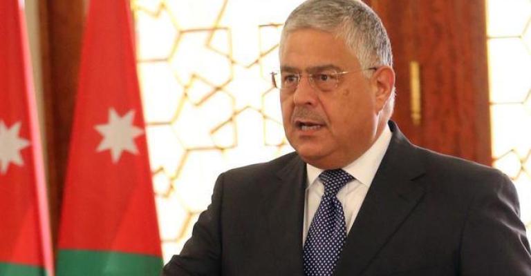 ملحس و"الضريبة": تعديل "المبيعات" غير مطروح