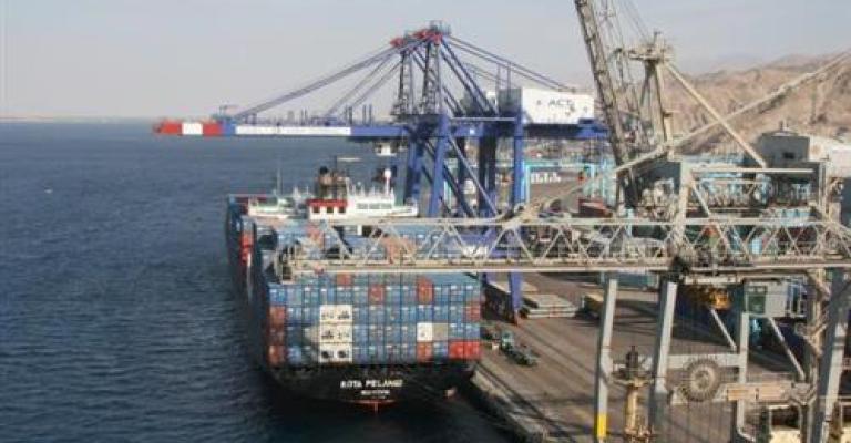 استكمال إجراءات زيادة حجم المناولة لبضائع العراق