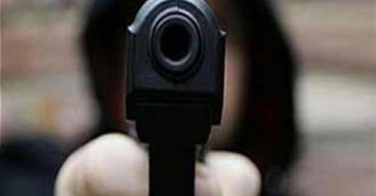 القبض على مشتبه بهم سطوا على محطة وقود