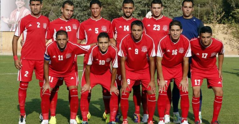 مدرب الجزيرة يؤكد معاناة لاعبيه من ضغط المباريات مدرب الجزيرة يؤكد معاناة لاعبيه من ضغط المباريات