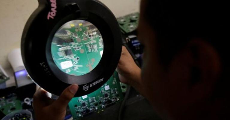 أجهزة كمبيوتر ماك مهددة بثغرة أمنية