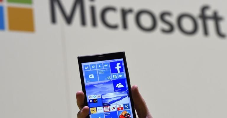 مايكروسوفت تنسحب من سوق أنظمة تشغيل الهواتف مايكروسوفت تنسحب من سوق أنظمة تشغيل الهواتف