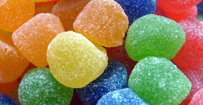 المكافحة: لا وجود لمادة مخدرة على شكل حلوى المكافحة: لا وجود لمادة مخدرة على شكل حلوى