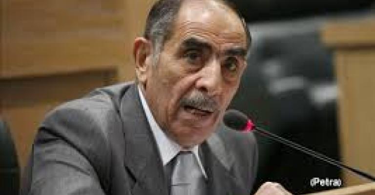 وزير الداخلية يجري عددا من التشكيلات الادارية في الوزارة وزير الداخلية يجري عددا من التشكيلات الادارية في الوزارة