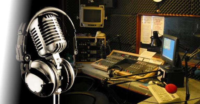 كيف تجعل إذاعات العالم بين يديك؟