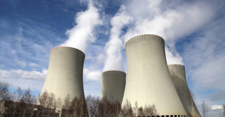 الاعرج: الطاقة الذرية تدرس انشاء وحدتي مفاعلات نووية صغيرة الاعرج: الطاقة الذرية تدرس انشاء وحدتي مفاعلات نووية صغيرة