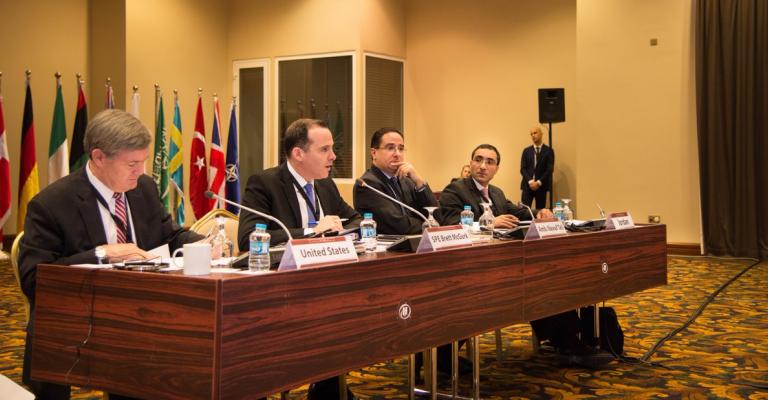 داعش يزحف نحو جنوب شرق سوريا بالتزامن مع اجتماع التحالف في الأردن