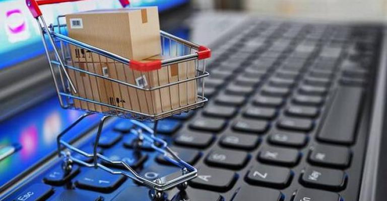 علان: البيع الالكتروني يهدد تجارة الالبسة والاحذية علان: البيع الالكتروني يهدد تجارة الالبسة والاحذية