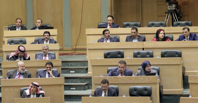 "النواب" يناقش 13 سؤالاً ويحيل للدراسة تقرير ديوان المحاسبة "النواب" يناقش 13 سؤالاً ويحيل للدراسة تقرير ديوان المحاسبة