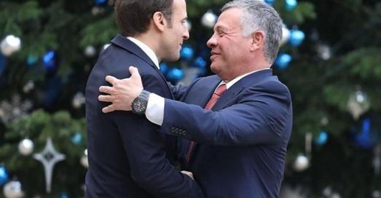 الملك من باريس: لا حل بدون القدس