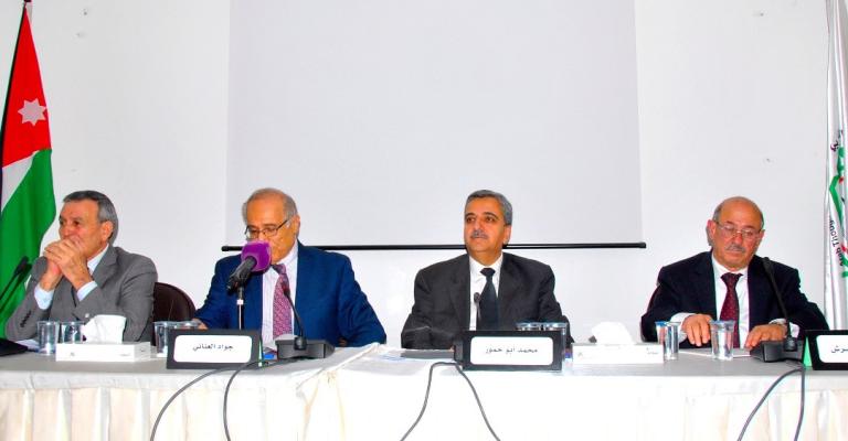 د. العناني: ارتدادات الثورات لعربية لم تنته د. العناني: ارتدادات الثورات لعربية لم تنته