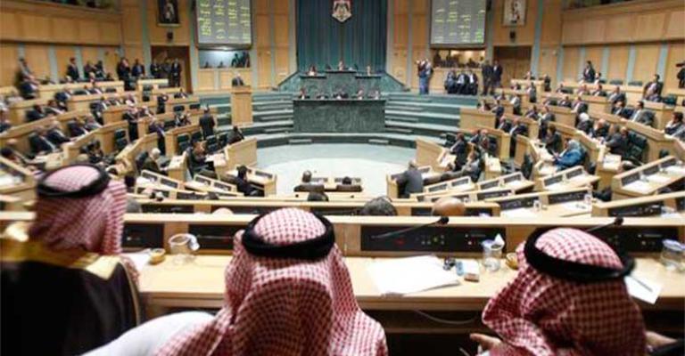 "النواب" يشرع بمناقشة موازنة الدولة (بث مباشر) "النواب" يشرع بمناقشة موازنة الدولة (بث مباشر)