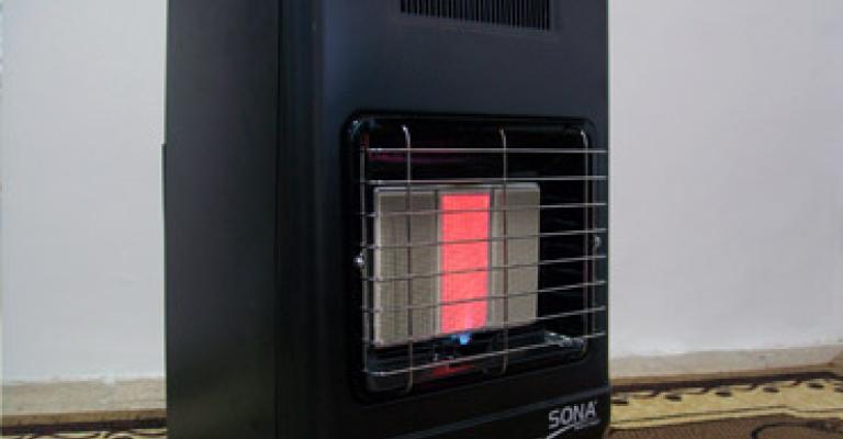 غاز المدفأة يتسبب بإصابة 4 أشخاص غاز المدفأة يتسبب بإصابة 4 أشخاص