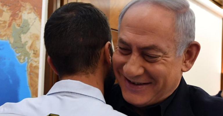 مصادر إسرائيلية تنفي وجود نية لمحاكمة حارس السفارة بعمان مصادر إسرائيلية تنفي وجود نية لمحاكمة حارس السفارة بعمان