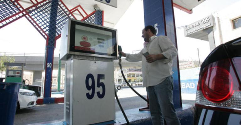 الحكومة تقرر تأجيل تسعيرة المحروقات لهذا الشهر