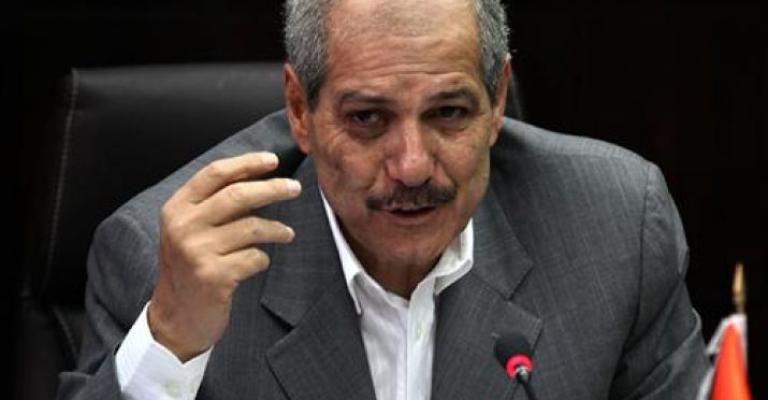 الطراونة لـ سائق الحافلة: الملك منزعج.. والروابدة يعتذر