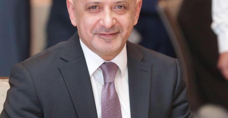 نقيب التجار: ليس من حق الحكومة التخلي عن واجباتها نقيب التجار: ليس من حق الحكومة التخلي عن واجباتها