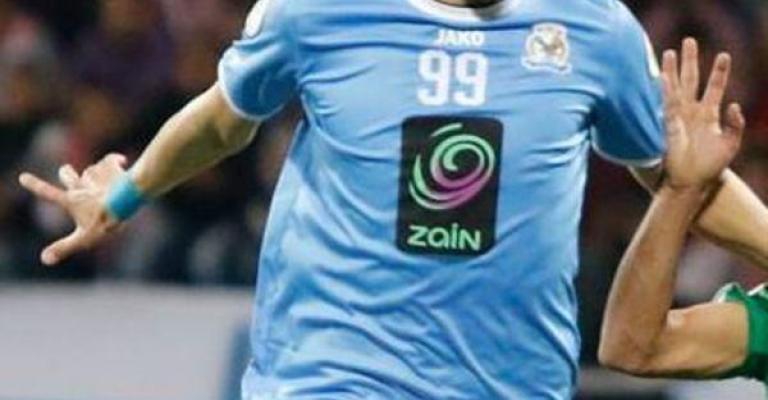 ثلجي يطارد لوكاس في سباق صدارة الهدافين